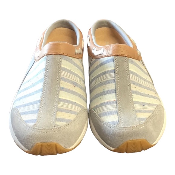 Easy Spirit Travelport Slip-on Sneakers - Picture 2 of 8